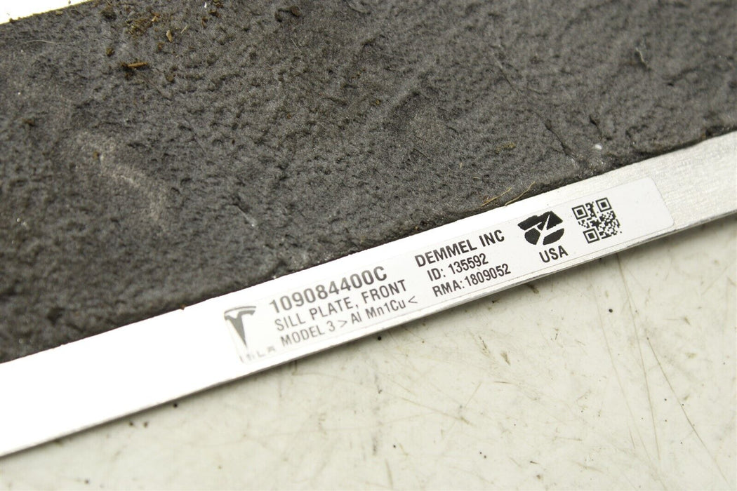 2019 Tesla Model 3 Front Door Sill Scuff Plate Trim Cover 109084400C 17-23