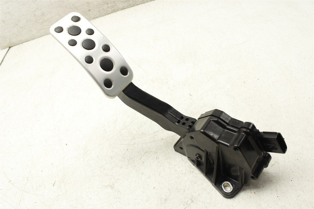 2016 Subaru WRX Gas Throttle Accelerator Pedal 36010FJ030 Factory OEM 15-21