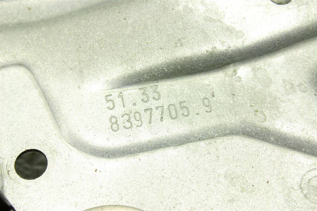 47753204