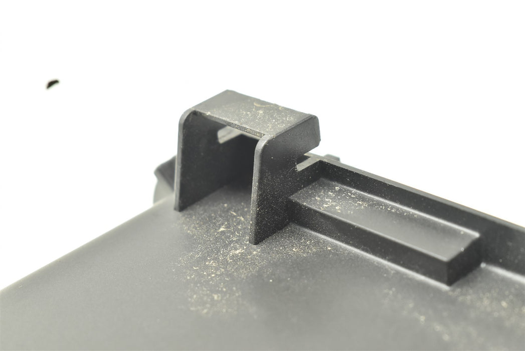 47058972