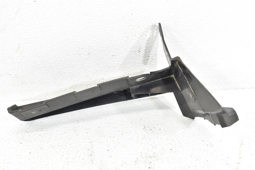 2004-2007 Subaru Impreza WRX STI Right Bumper Guide Bracket 04-07