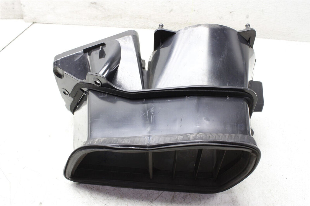 2015 Porsche Boxster S Left Engine Intake Duct LH 98150465704 13-16