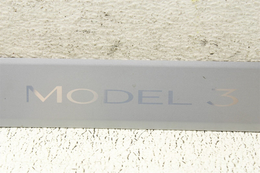 2019 Tesla Model 3 Front Door Sill Scuff Plate Trim Cover 109084400C 17-23