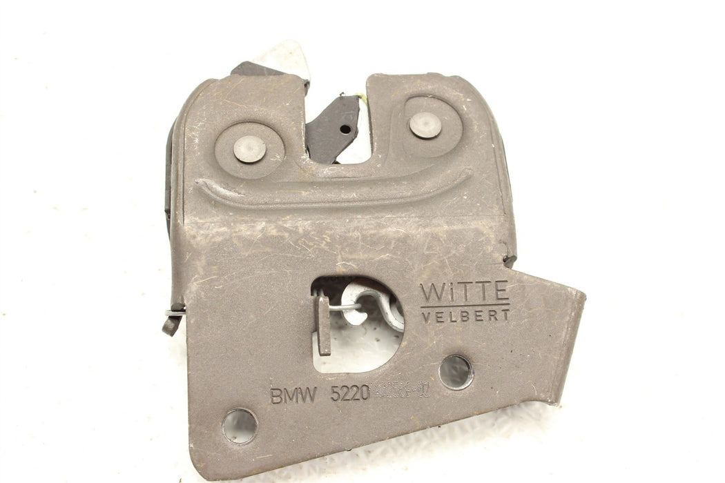 47223015