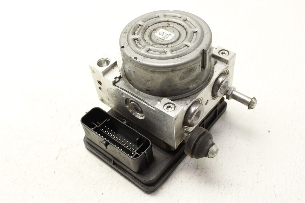 2016 Subaru WRX STI ABS Module Pump Assembly 27536VA020