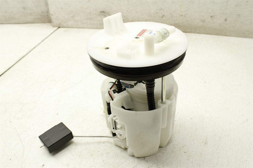 2017-2019 Toyota 86 BRZ FR-S Fuel Pump Assembly 42021CA010 OEM 17-19