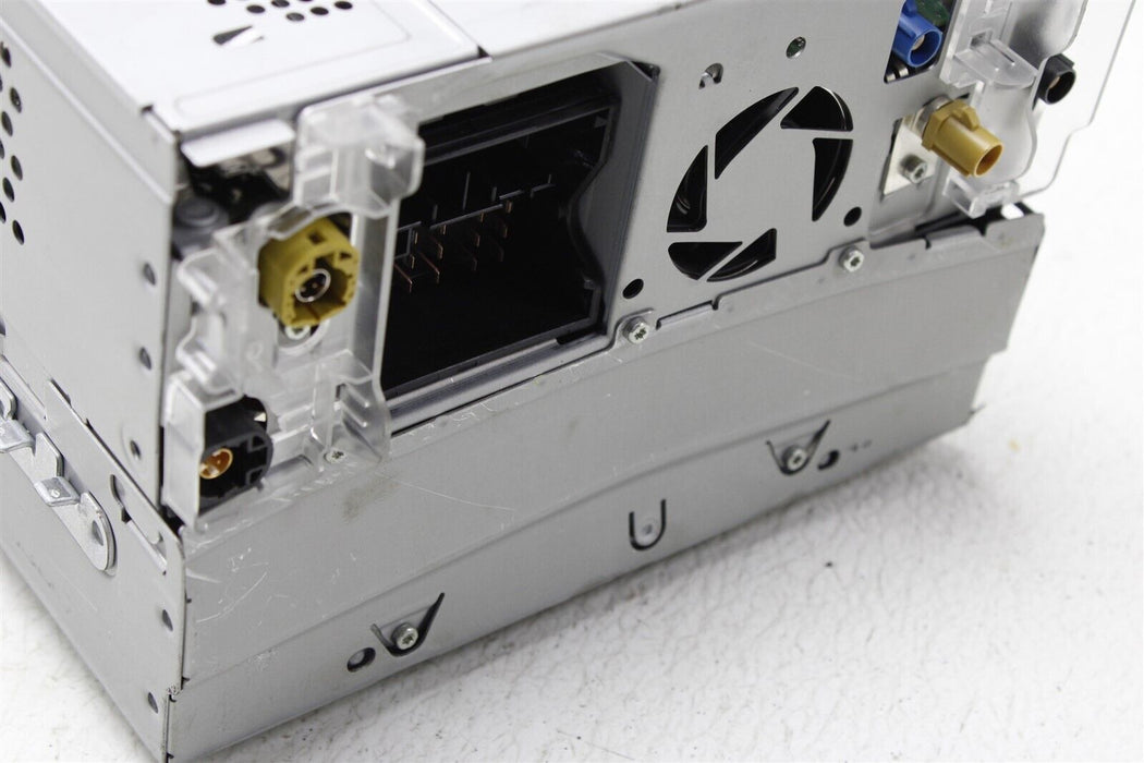 2015 Porsche Macan S Radio Stereo Assembly Factory PARTS ONLY Damaged 15-16