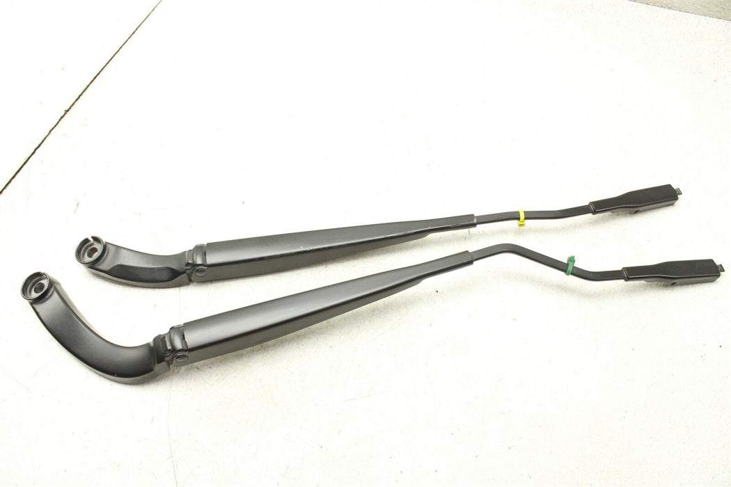 2015-2020 Ford Mustang GT Wiper Arm Set Left Right Pair 15-20