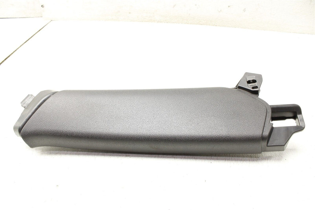 2015 Porsche Macan S Passenger Right C Pillar 95B.867.288 Factory OEM 15-21