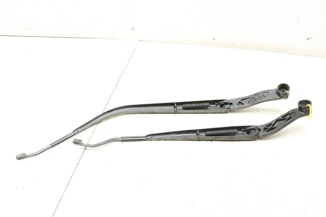 47377996