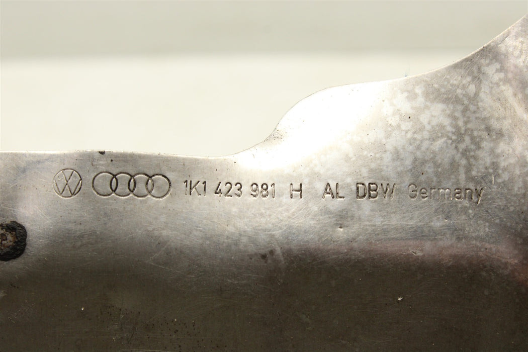 47240812