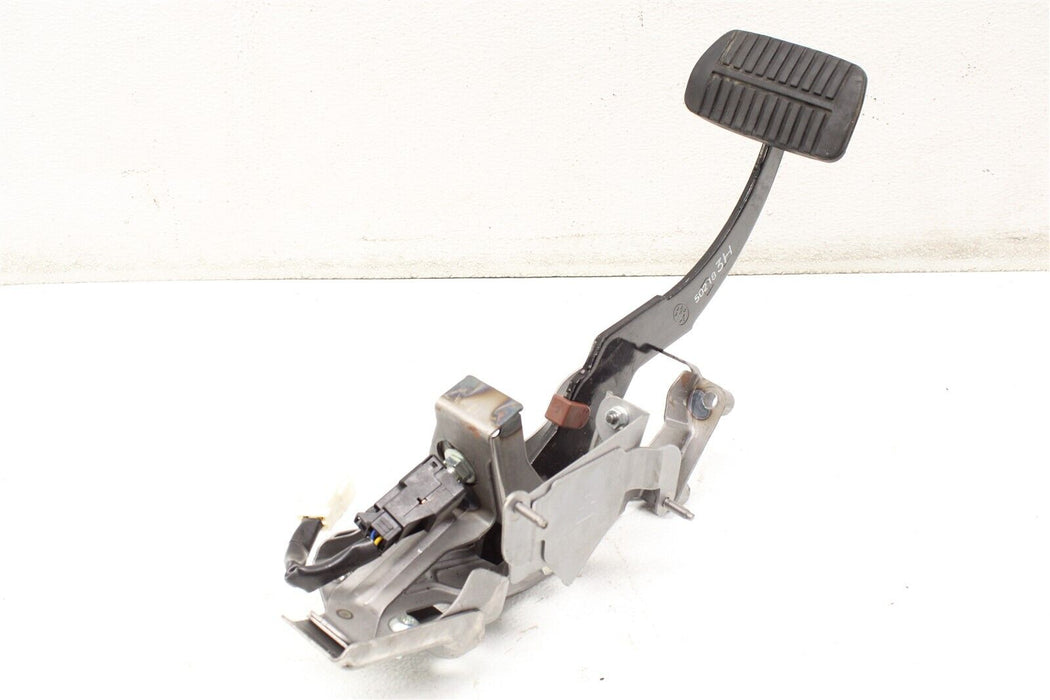 13-16 Subaru XV Crosstrek Brake Pedal 2013-2016