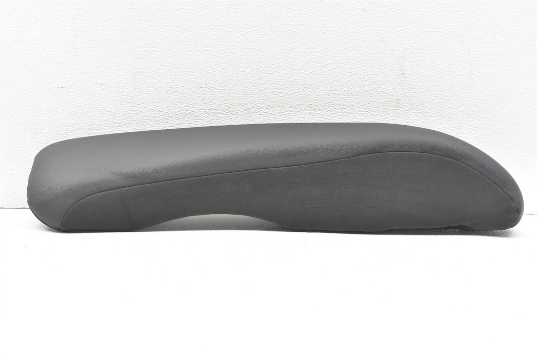 2016 Maserati Quattroporte S Q4 Right Rear Seat Pad Armrest Bolster RH 14-18