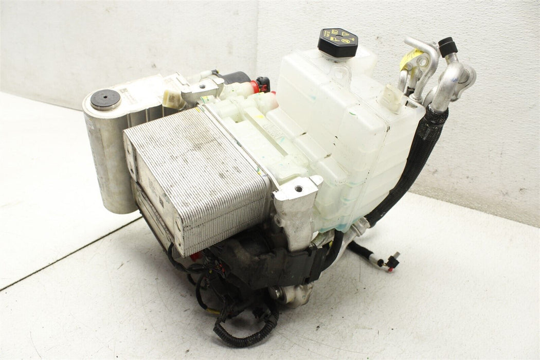 2021 Tesla Model 3 Radiator Coolant Super manifold Pump And Reservoir OEM 17-21