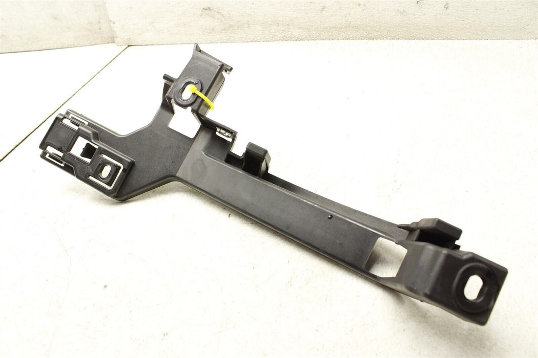 2015 Porsche Boxster S Rear Left Bumper Bracket LH 98150585504 13-16