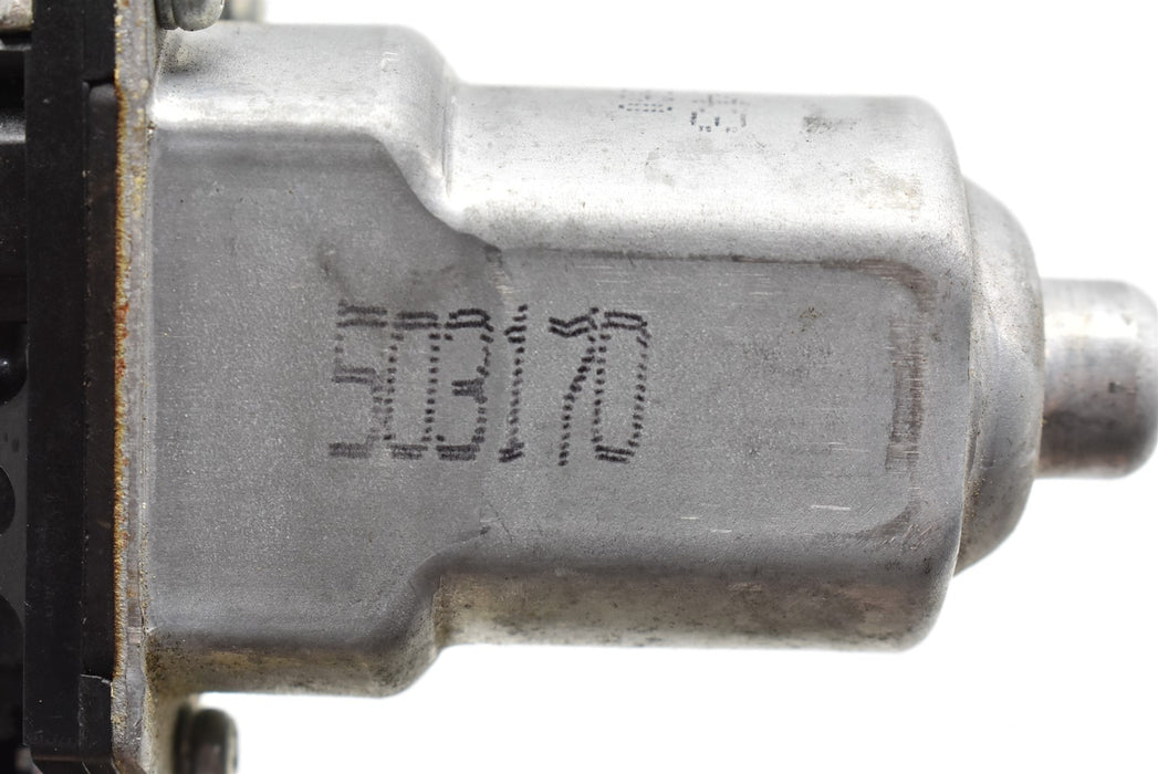 46927305