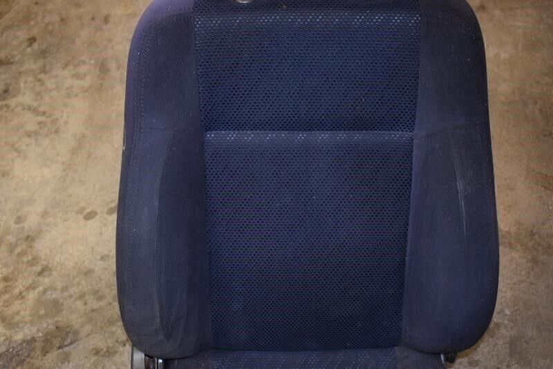 2002 2003 Subaru Impreza WRX Front Right RH Bucket Seat Cloth