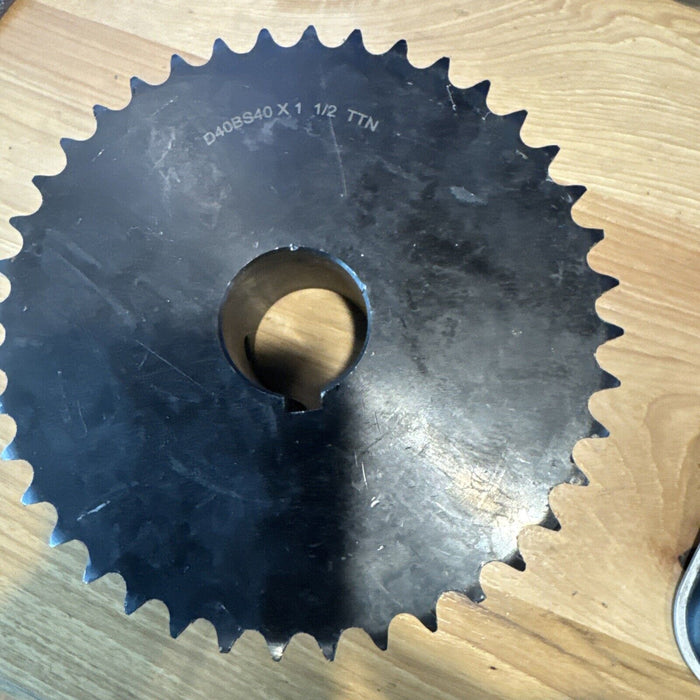 D40BS40 Sprocket With 1-1/2" Finished Bore