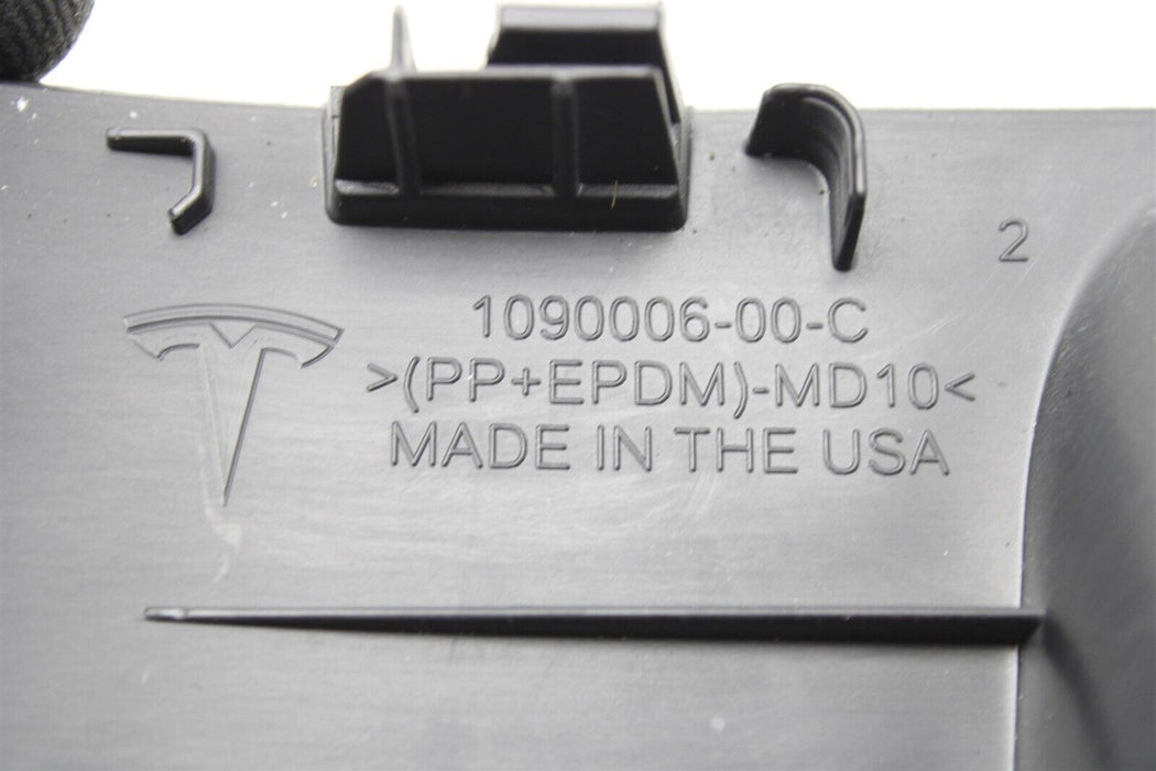 2017-2020 Tesla Model 3 Front Left Side Door Panel Cover Trim 1090006-00-C 17-20