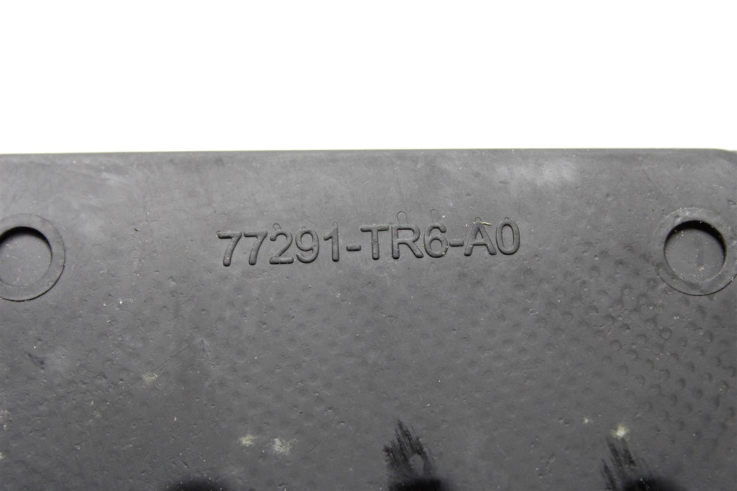 47368368