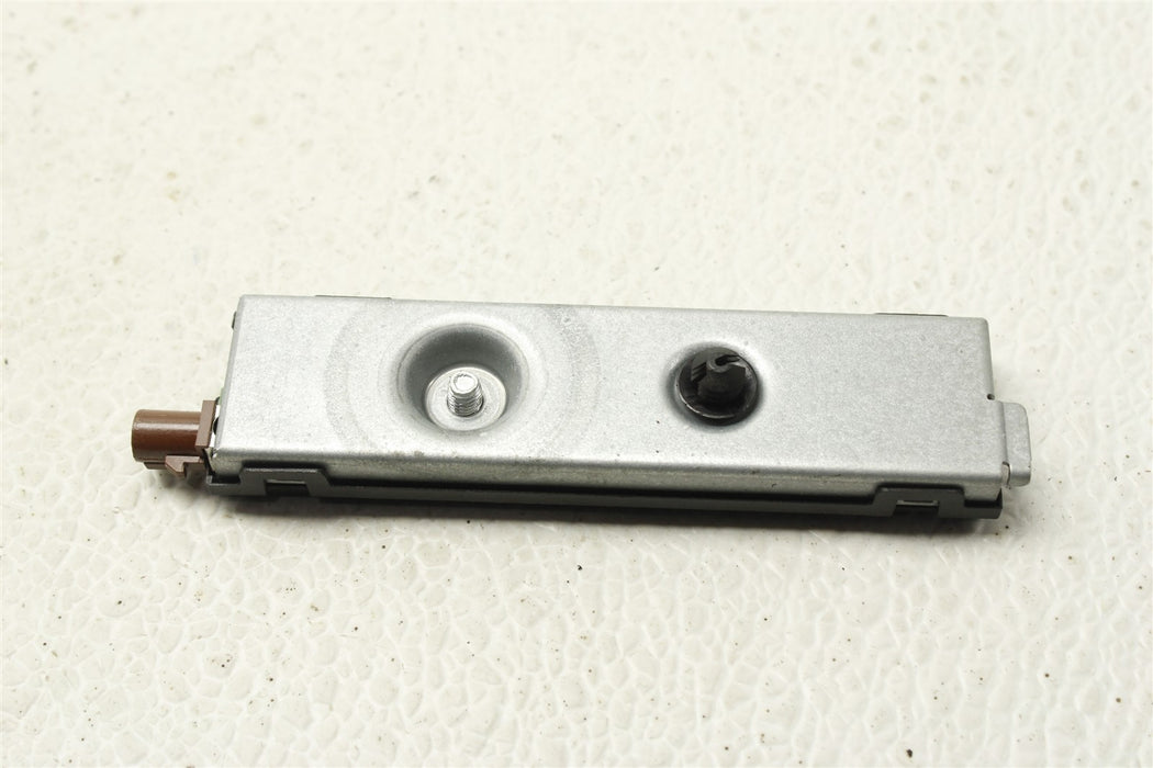 47000977
