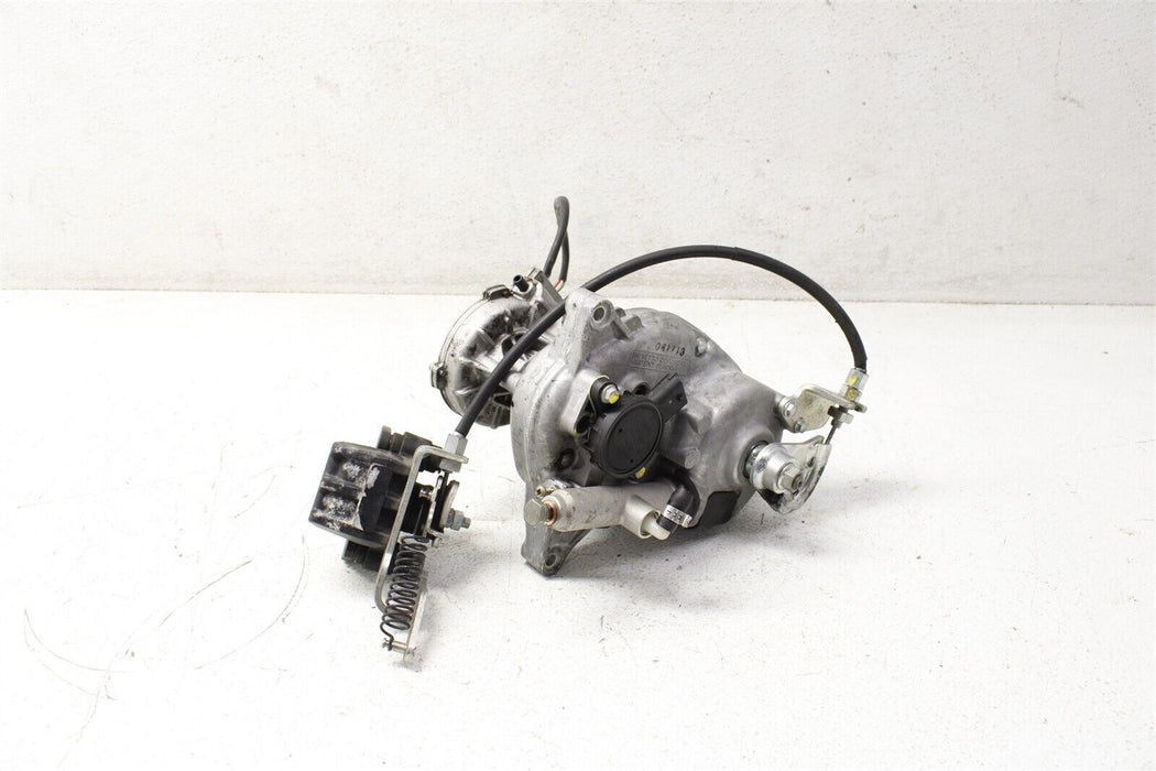 2009 Piaggio MP3 250 Vacuum Brake Pump Gear Box Case 09-12