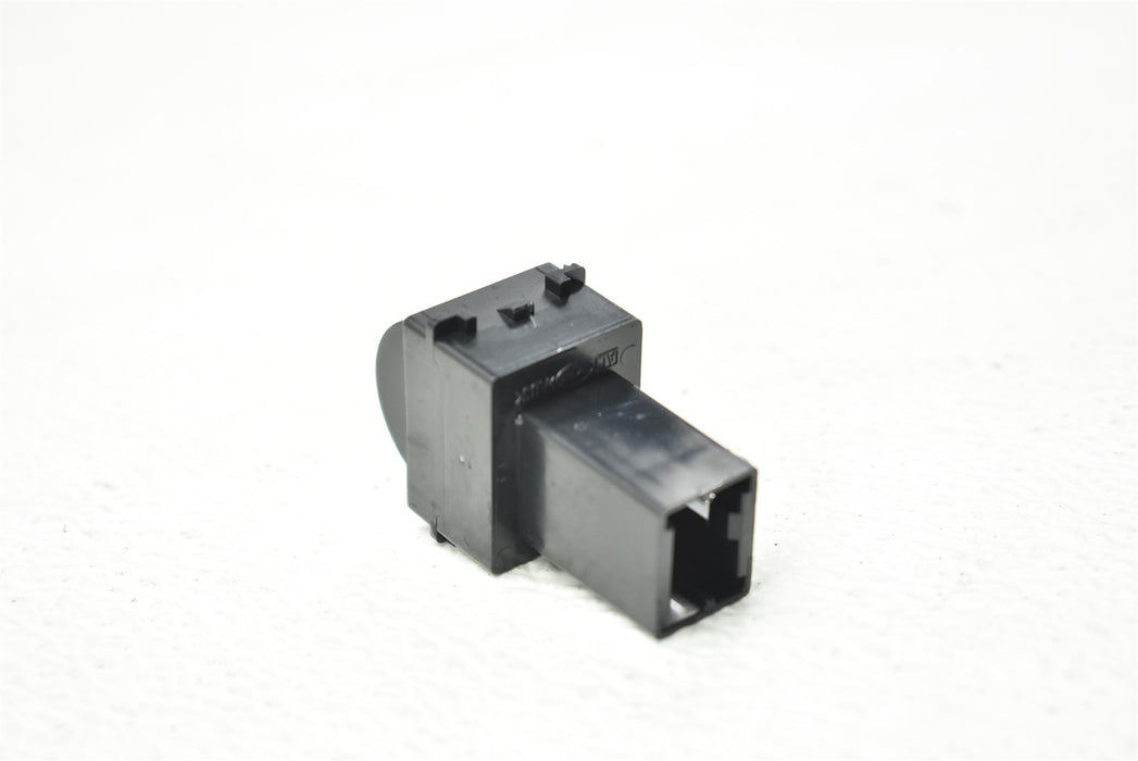 47307917