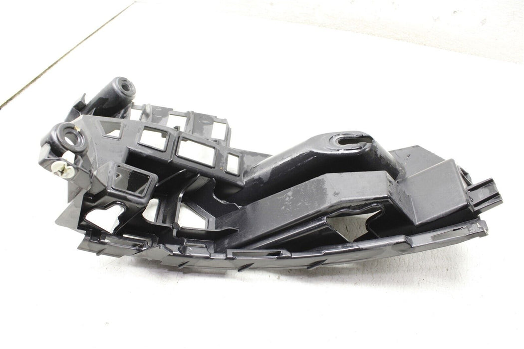 2015 Porsche Macan S Bumper Bracket Rear Right Mount Retainer 95B807484 15-21