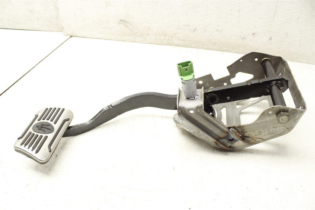 2015 Maserati Ghibli Brake Pedal Assembly 06700311050 Factory OEM 14-19