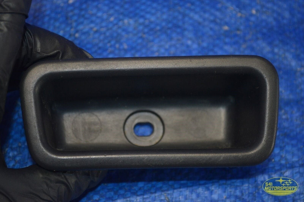 1998-2002 Subaru Forester Front Right RH Door Pull Handle Cup OEM 98-02