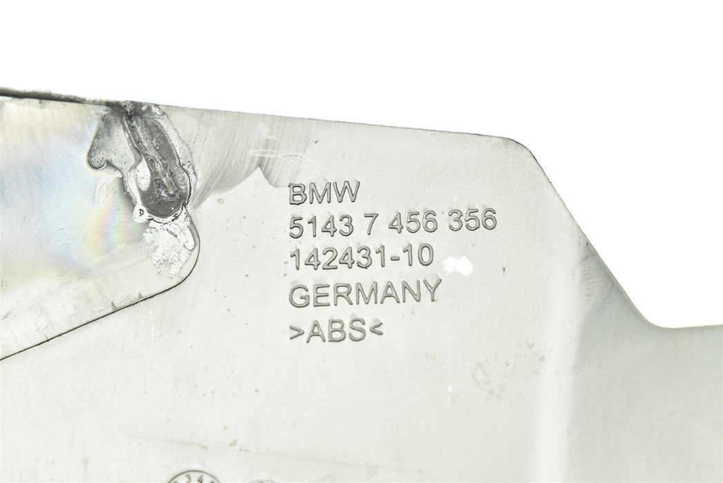 47005425