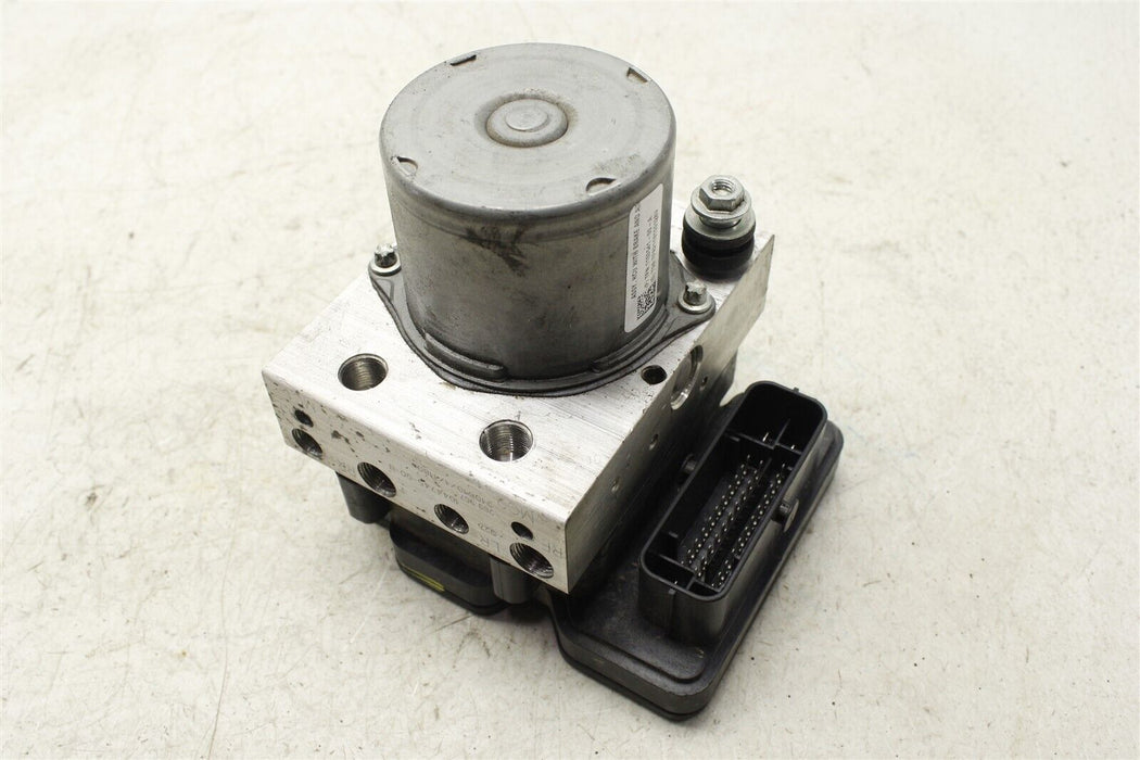 2021 Tesla Model 3 Anti Lock ABS Pump Module 1044745-00-B Factory OEM 17-21