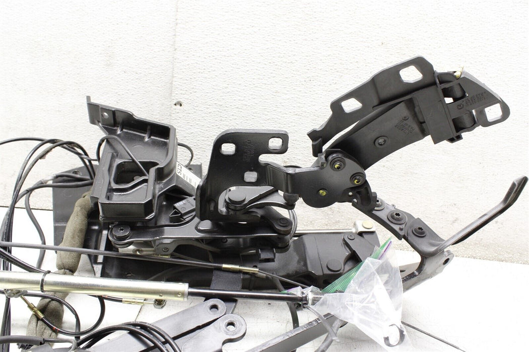 2007 Mercedes-Benz SLK 55 AMG Left Convertible Hinge Assembly 05-11