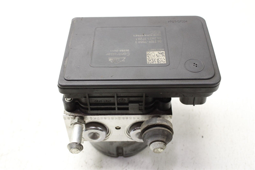 2016 Subaru WRX STI ABS Module Pump Assembly 27536VA020