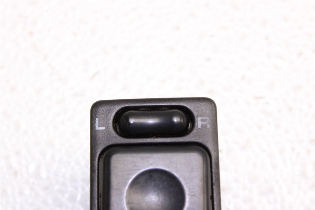 47832934