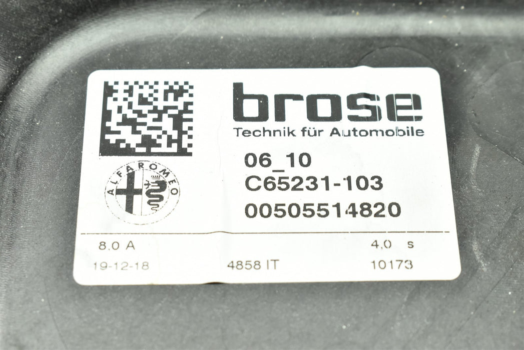 47055168