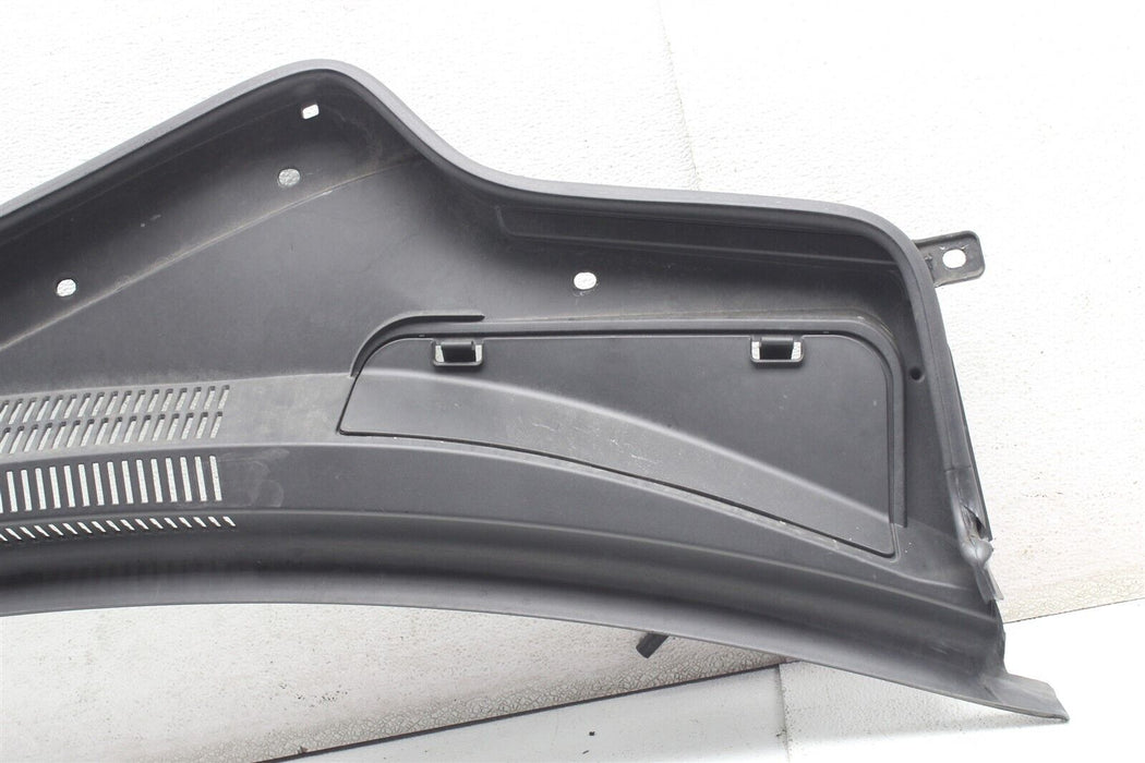 2014-2019 Maserati Ghibli Windshield Wiper Cowl Cover Panel 14-19