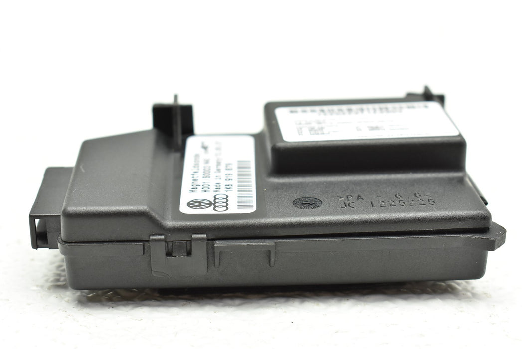 47320079