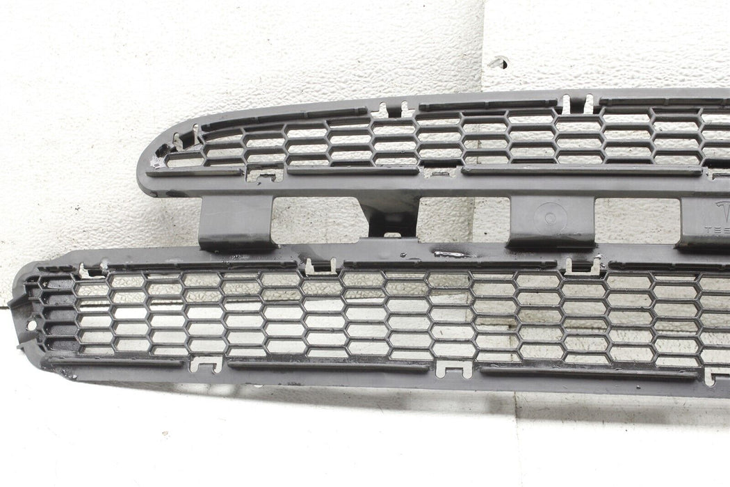 2013 Tesla Model S Front Bumper Lower Mesh Grille Grill 6008159 OEM 12-15