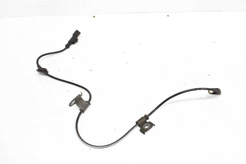 05-06 Subaru Legacy GT Outback XT Front Right ABS Wheel Speed Sensor 2005-2006