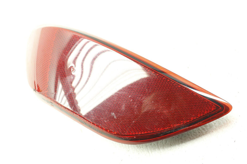 2014 Porsche Cayenne Rear Right Bumper Reflector 11-18