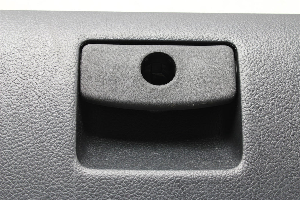 46915891