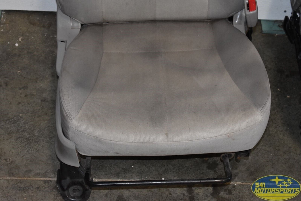 2009 Subaru Forester XT Front Seats Cloth 09