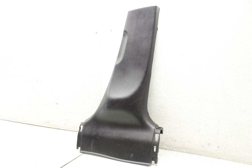 2015 Honda Civic SI Sedan Passenger Right B Pillar 84121-TR3-A110 OEM 12-15