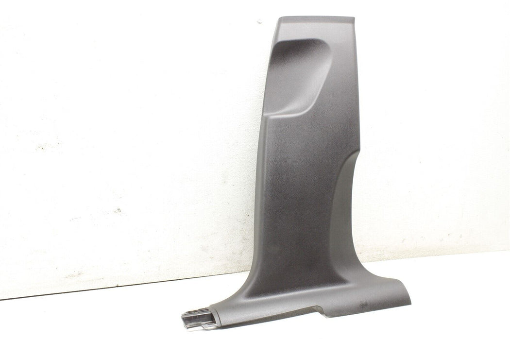 2015 Porsche Macan S B Pillar Right Trim Cover Panel RH 15-21