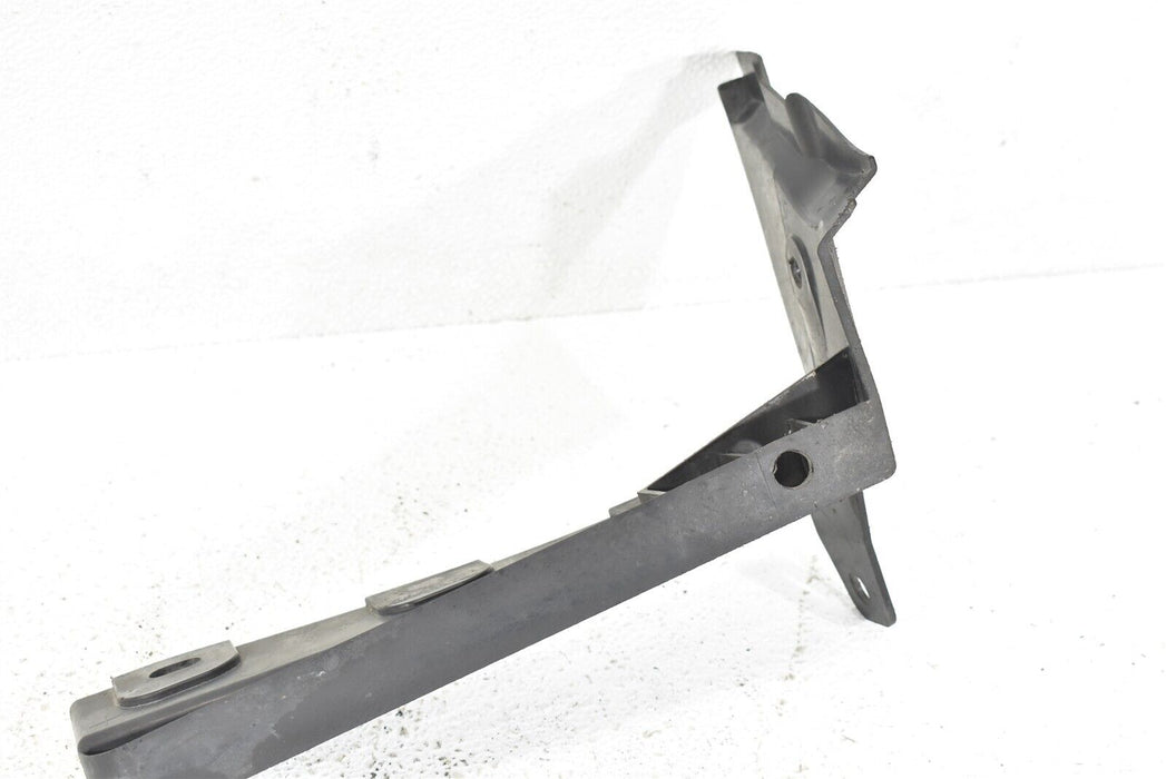 2004-2007 Subaru Impreza WRX STI Right Bumper Guide Bracket 04-07