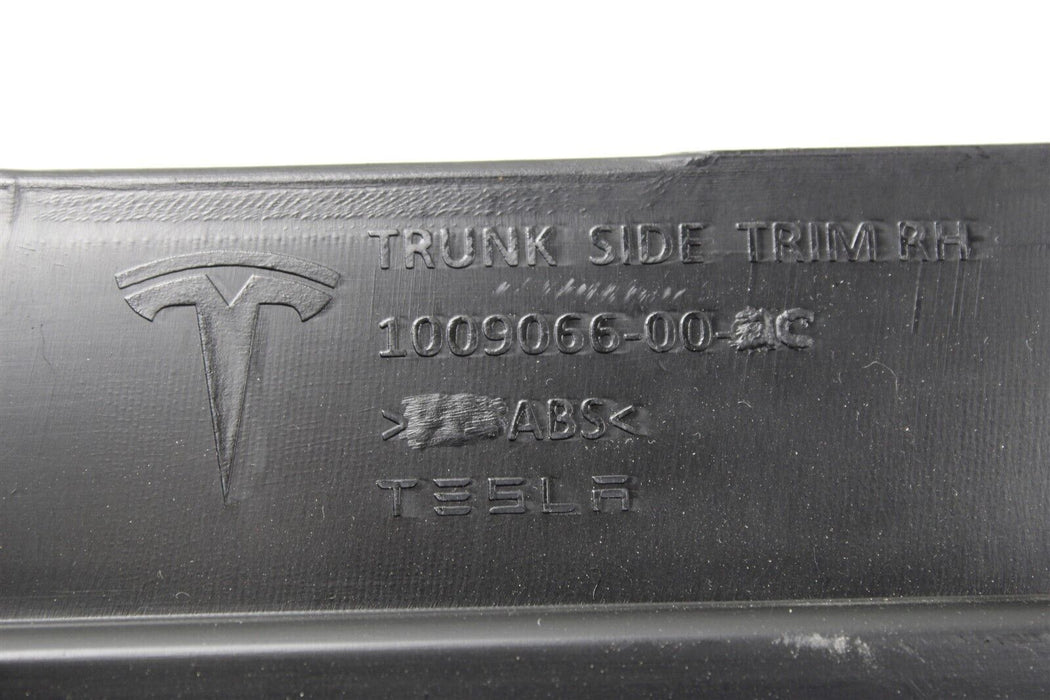 2015 Tesla Model S Right Trunk Trim Cover RH 1009066-00-C Factory OEM 12-15