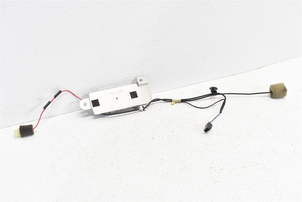 2005-2007 Subaru Impreza WRX Clarion Radio Antenna Module OEM 05-07