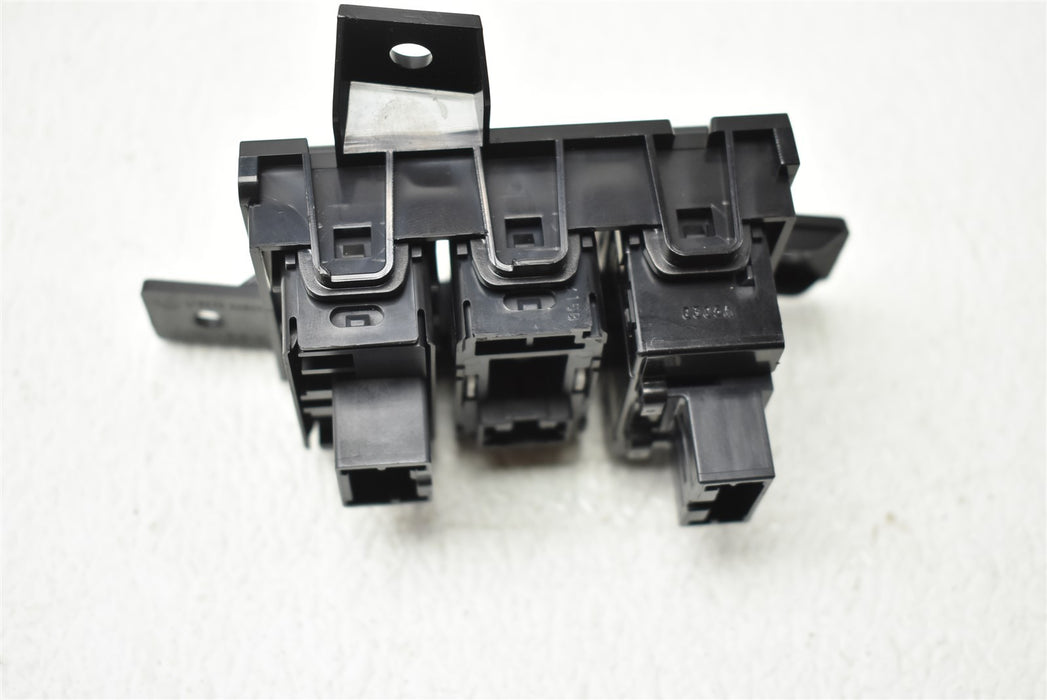 47320040