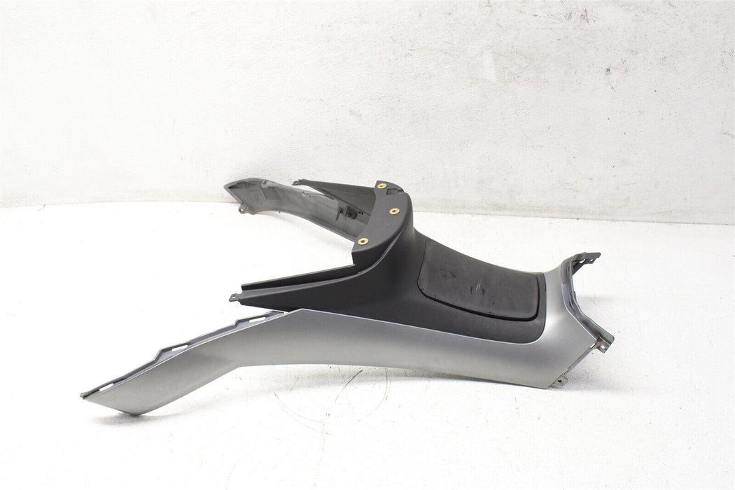 2009 Piaggio MP3 250 Center Middle Fairing Cowling Cover 09-12